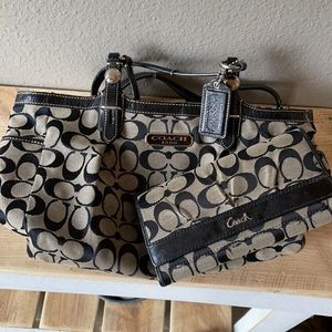 Coach purse with matching wallet
